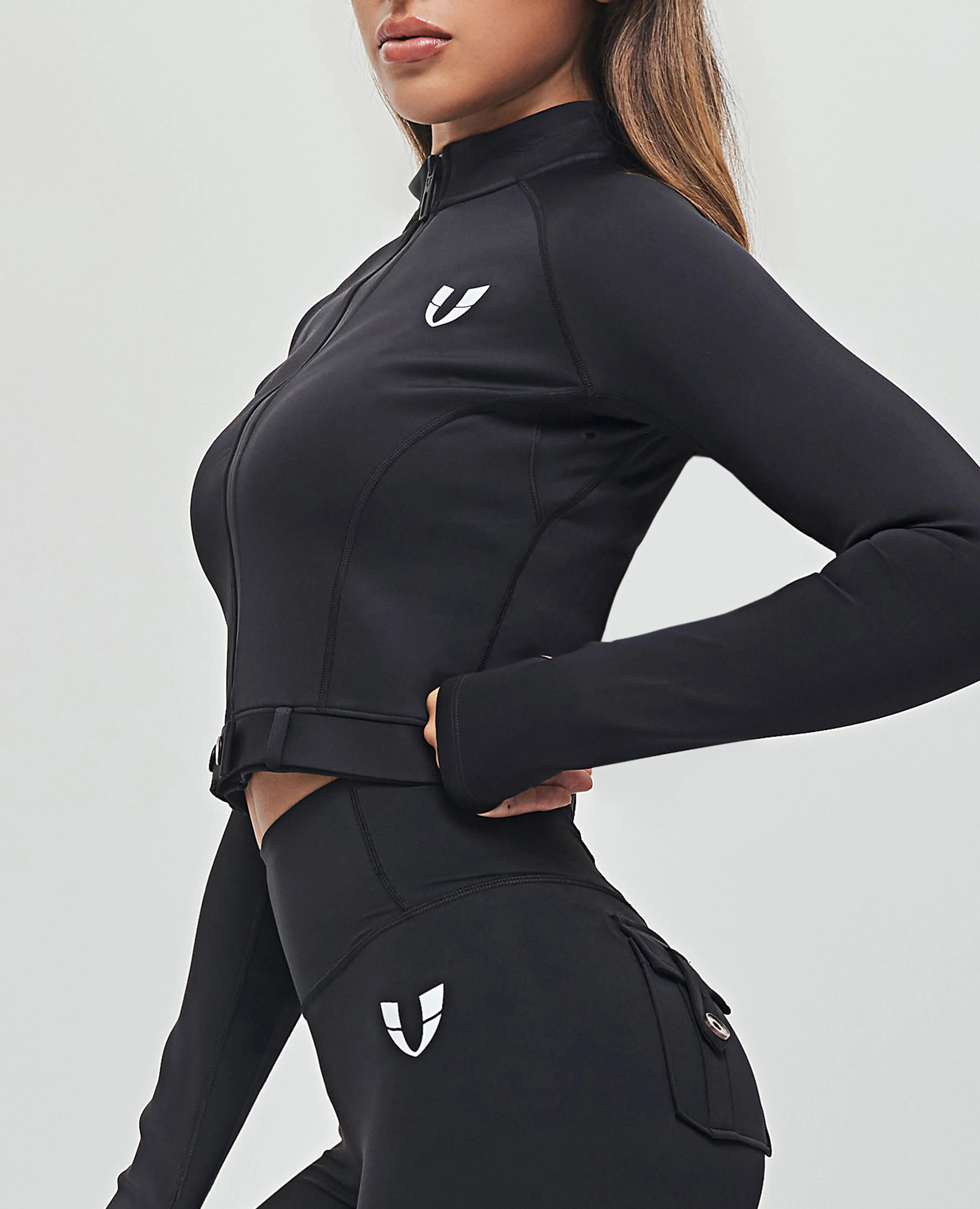 Full-zip Cropped Jacket Plus - Black