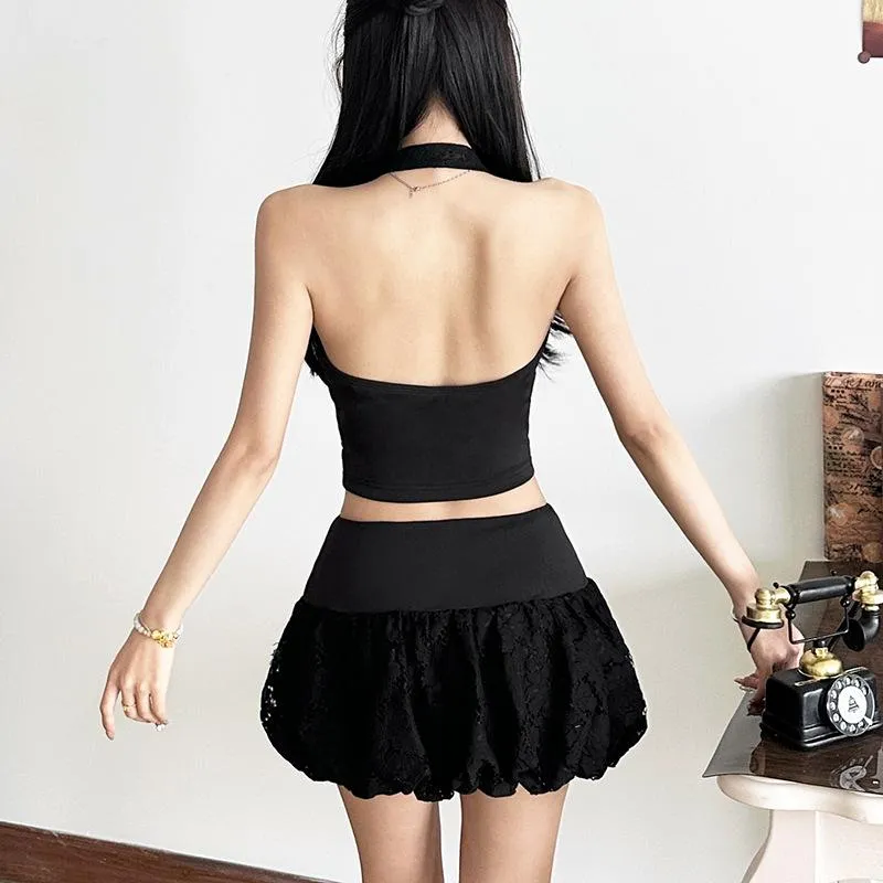 Lace ruffle solid mini skirt