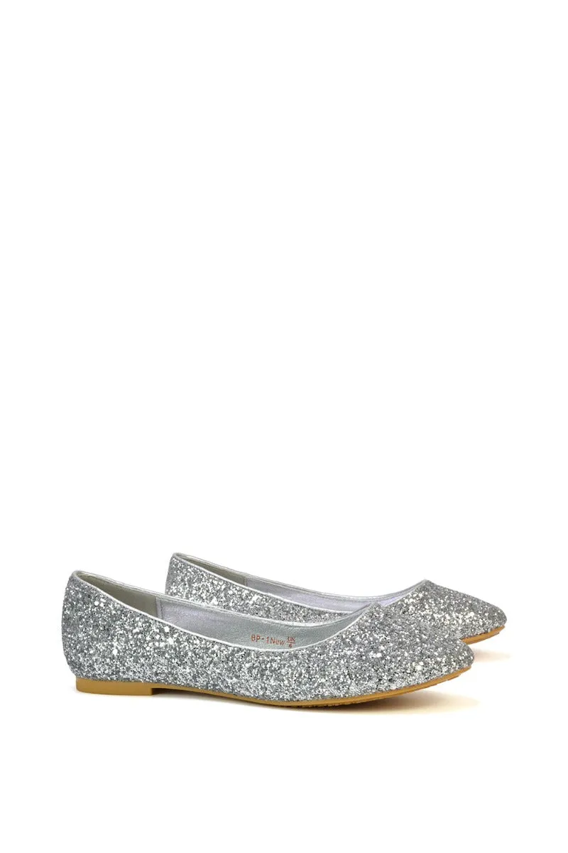 MALEFICENT FLAT BLOCK HIGH HEELED SLIP ON BALLERINA PUMP SHOES IN SILVER GLITTER